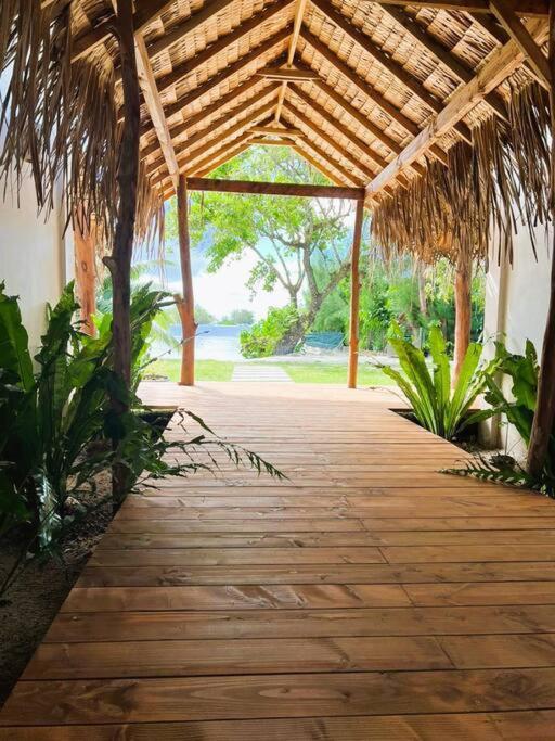 Bungalow Tiarii, Avec Acces Direct A Une Plage Privee Tevaitoa Buitenkant foto